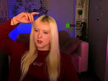 Chaturbate Live Sex Cam of callmevivien