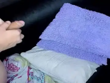 Chaturbate Live Sex Cam of emilypacho_