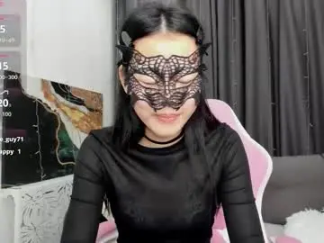 Chaturbate Live Sex Cam of helenblazetrt