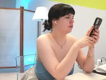 Chaturbate Watch Live Sex Cams of lovlybambi