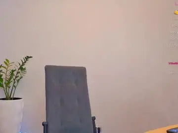 Chaturbate Live Sex of lovlybambi