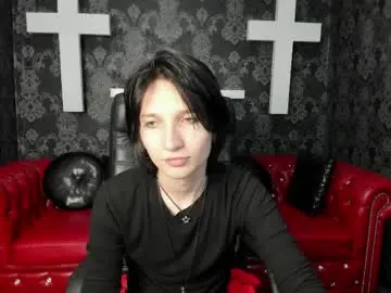 Chaturbate Live Sex Cam of adonbev