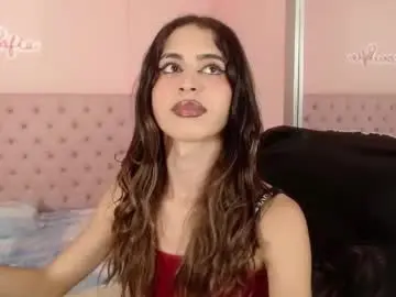 Chaturbate Live Sex Cam of alice_sofia