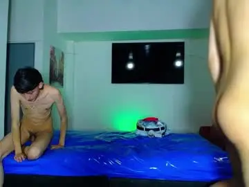 Chaturbate Adult Webcams of crismens