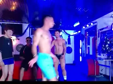 Chaturbate Adult Video Chat of crismens