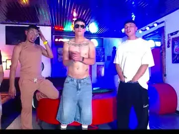 Chaturbate Watch Live Sex Cams of crismens