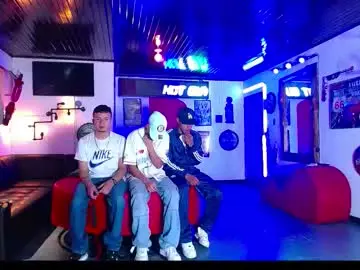 Chaturbate Sex Chat of crismens