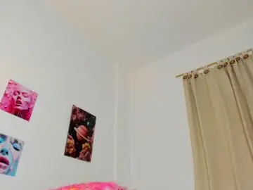 Chaturbate Live Sex of ebony_cute9