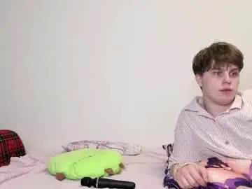 Chaturbate Live Sex of emily_and_ilumi