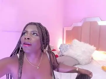 Chaturbate Nude Webcam of lovequeen02