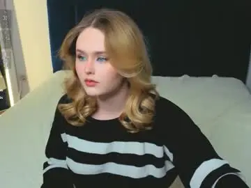 Chaturbate Watch Live Sex Cams of nanami_v02