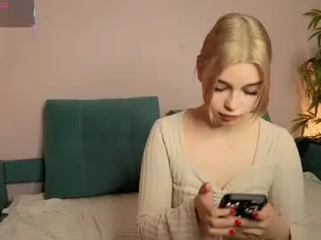 Chaturbate Live Sex Cam of nanami_v02