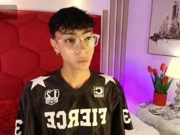 Chaturbate Nude Webcam of owen_jp