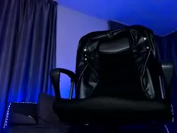 Chaturbate Adult Video Chat of paris_lock