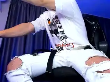 Chaturbate Adult Video Chat of paris_lock