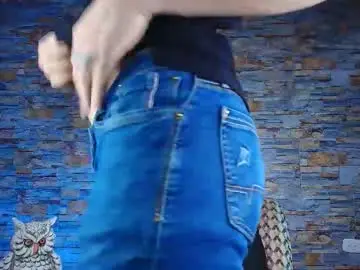 Chaturbate Watch Live Sex Cams of maykol_victoria