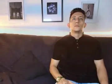 Chaturbate Adult Webcams of maykol_victoria