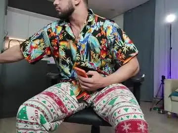 Chaturbate Nude Webcam of danielkraig_for_u