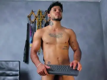 Chaturbate Best live sex cam show of juanbladde