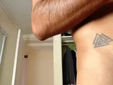 Chaturbate Live Sex Cam of juanbladde