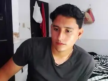 Chaturbate Private Sex Chat of kam_and_friends