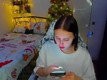 Chaturbate Live Sex Cam of linatruly