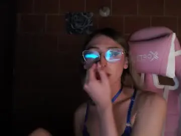 Chaturbate Free Live Porn of andrea_camila