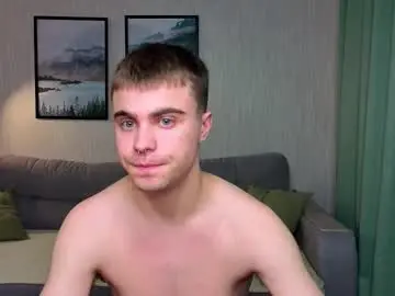 Chaturbate Live Sex Cam of boicute