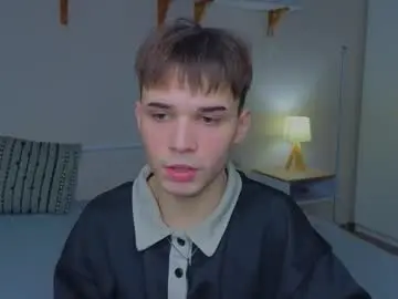 Chaturbate Live Sex Cam of boicute