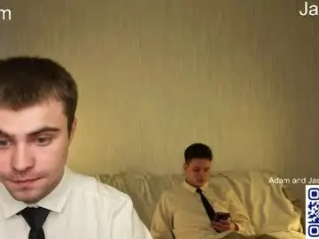 Chaturbate Live Sex Cam of boicute