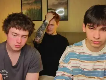 Chaturbate Live Sex Cam of boicute
