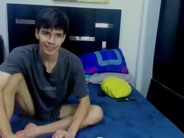 Chaturbate Adult Video Chat of tommy_carlos