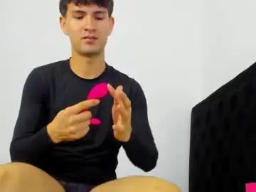 Chaturbate Adult Video Chat of marcusfire_2