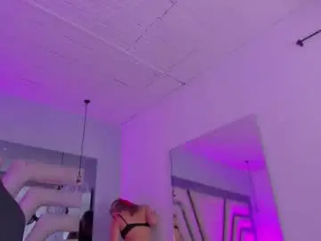 Chaturbate Adult Video Chat of emily_ellen