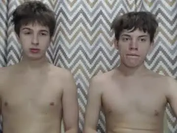 Chaturbate Live Sex Cam of hornybadbunny