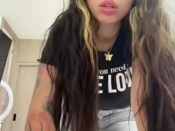 Chaturbate Free Porn Cam of _paulah2