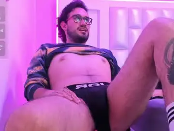 Chaturbate Live Sex of adriansith