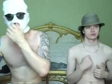 Chaturbate Live Sex Cam of cum_arsen
