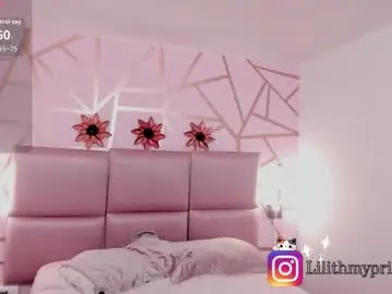 Chaturbate Best live sex cam show of lilithsoul_
