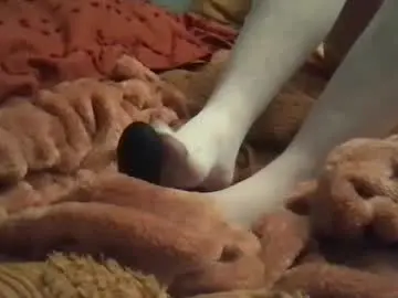 Chaturbate Live Sex of feet_foodie