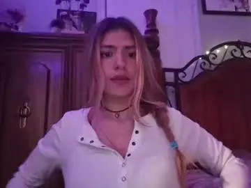 Chaturbate Nude Webcam of findombratty