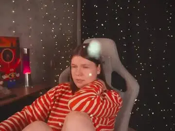 Chaturbate Nude Webcam of amberlyyy