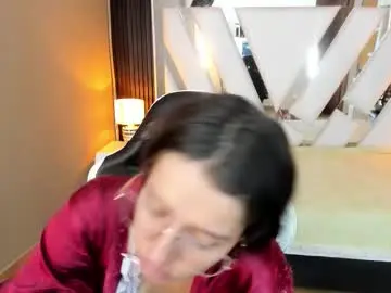 Chaturbate Adult Webcams of linda4petite