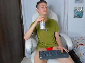 Chaturbate Live Porn of thiago_james69
