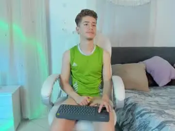 Chaturbate Live Porn of thiago_james69