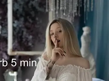 Chaturbate Adult Webcam of a__mother_of_dragons