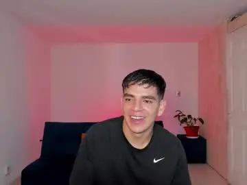 Chaturbate Sex Cam of ares_johnsonn
