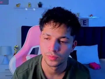 Chaturbate Adult Video Chat of issac_james