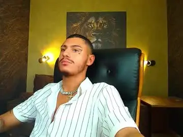 Chaturbate Live Sex of lucawardd