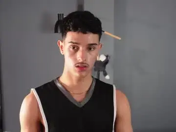 Chaturbate Watch Live Sex Cams of busterspinter